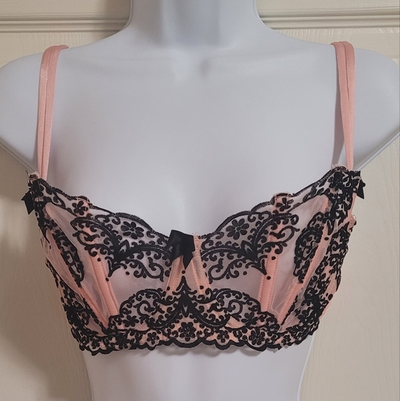 Beautiful Baroque Style Unlined VS Bra - Picture 1 of 3